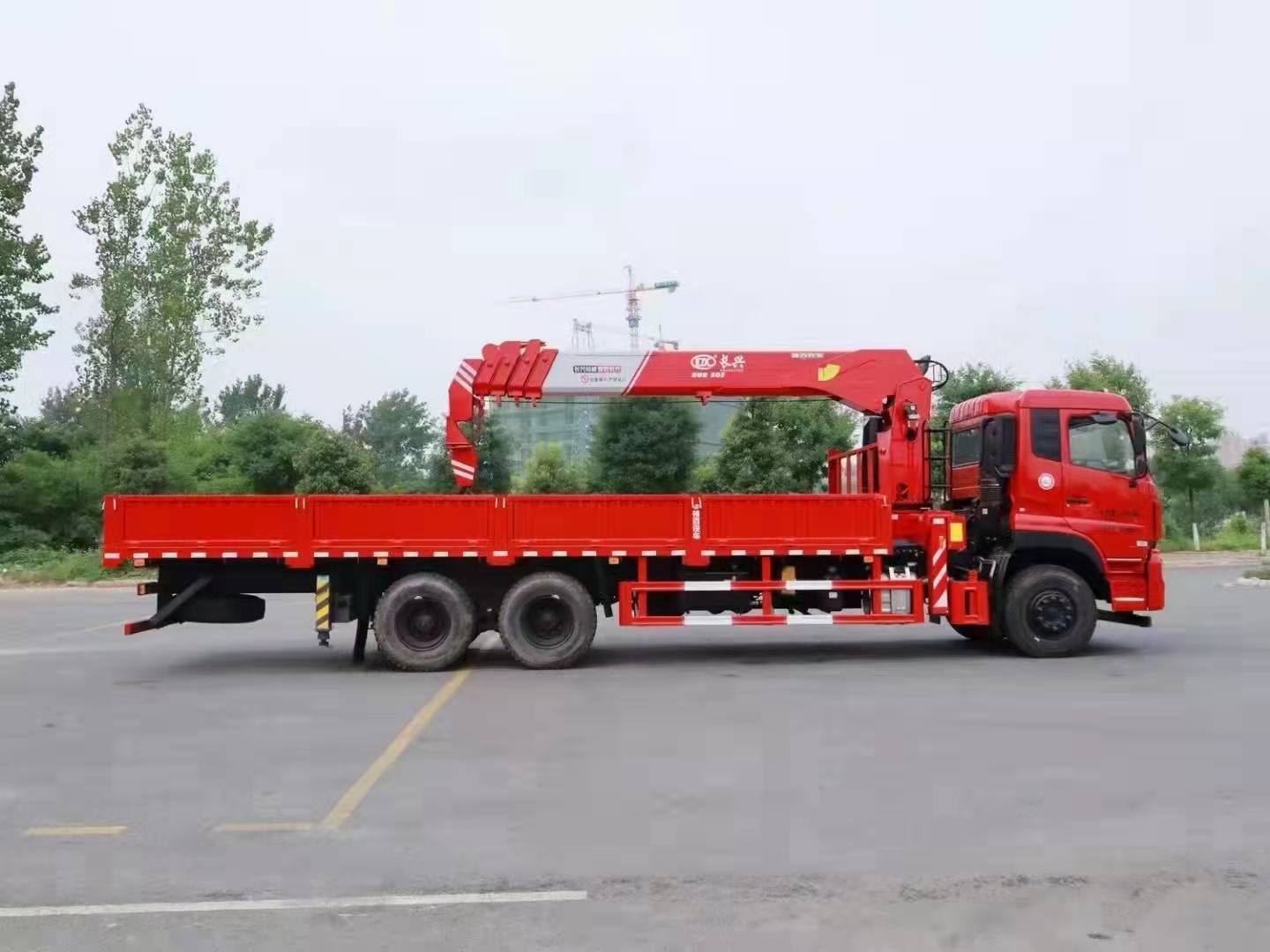 東風天龍龍擎300 長興12噸隨車吊圖片展示2